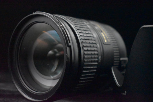 [US Duty Paid] Nikon AF-S FX NIKKOR 28-300mm F/3.5-5.6G ED VR Zoom Lens 8676