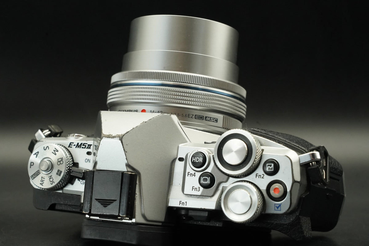 Olympus OM-D E-M5 Mark II w/ 14-42mm + 40-150mm Lens Black -65274 cuts- #12555