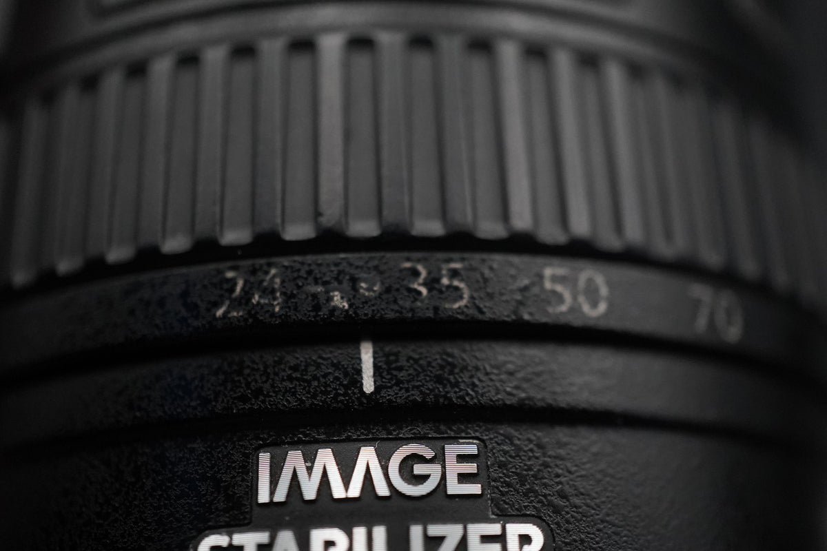 Canon EF 24-105mm f/4 L IS USM Zoom Lens EF Mount #12045