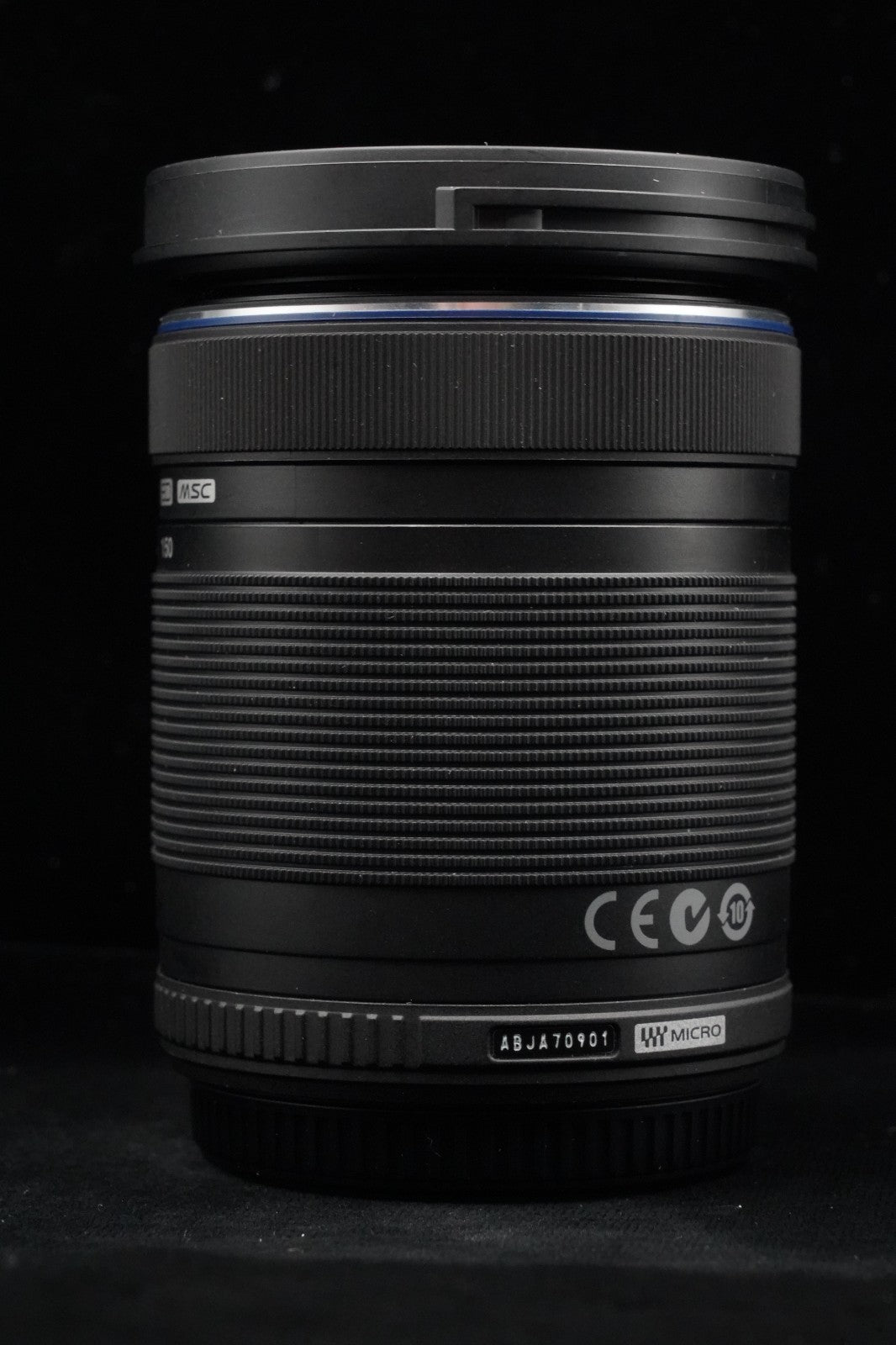 Olympus E-PL8 14-42mm / 40-150mm 2 Lenses Digital Camera US Duty Paid 9888