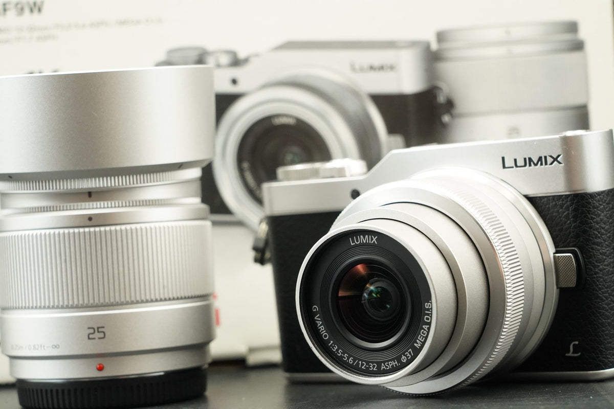 Objectif Panasonic LUMIX DC-GF9 Silver 12-32 + 25 mm f/1,7 anglais OK !! #11851
