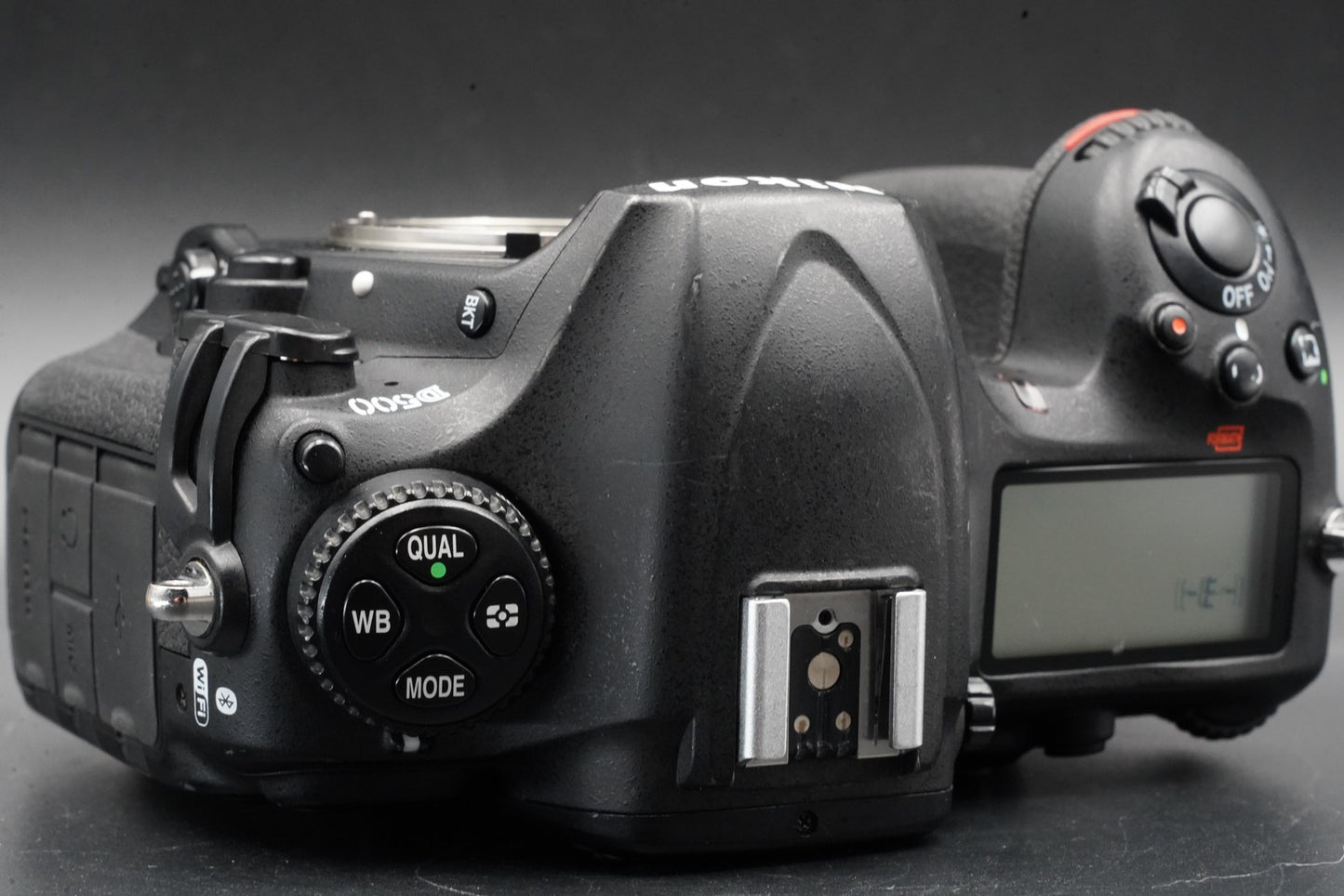 Nikon D500 20.9MP Digital SLR Camera Body US Duty Paid 10950