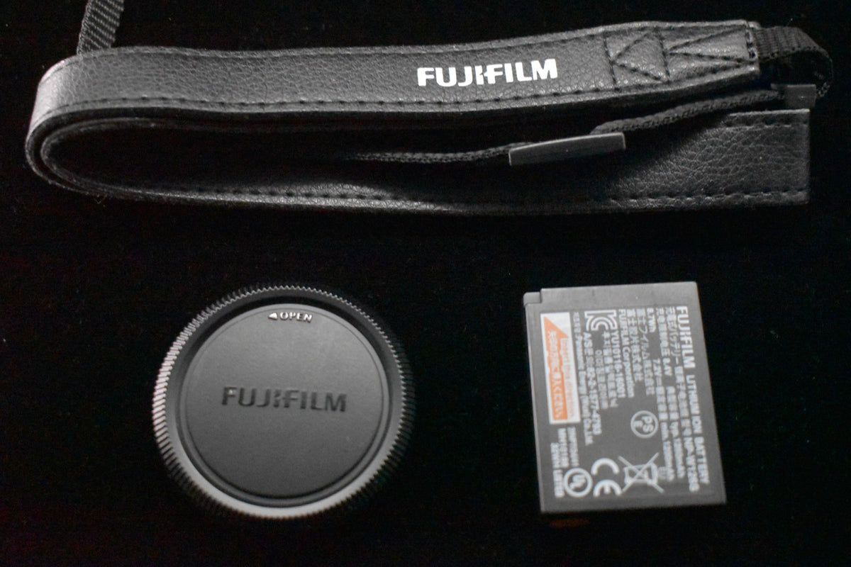 Fujifilm X-E4 Mirrorless Digital Camera Black X Series US STOCK #7265