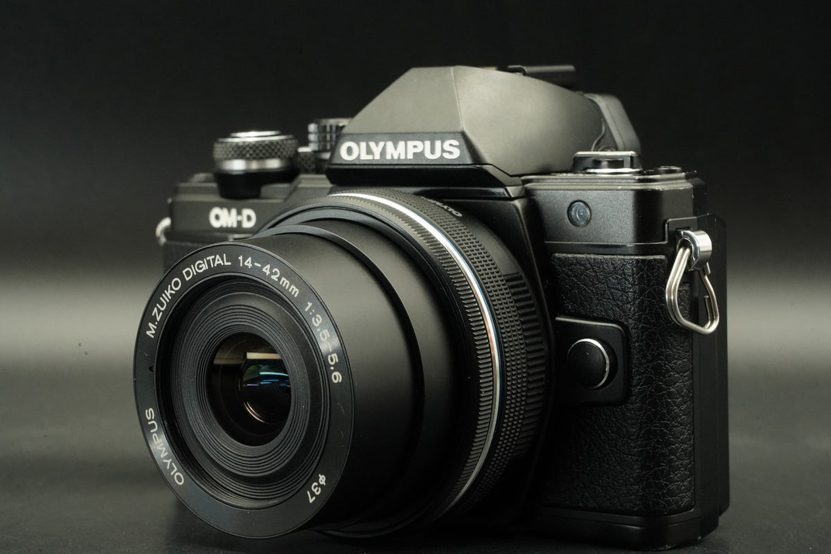 Olympus E-M10 Mark II Digital Camera Black w/ 14-42mm EZ Lens -21549 cut- #12113