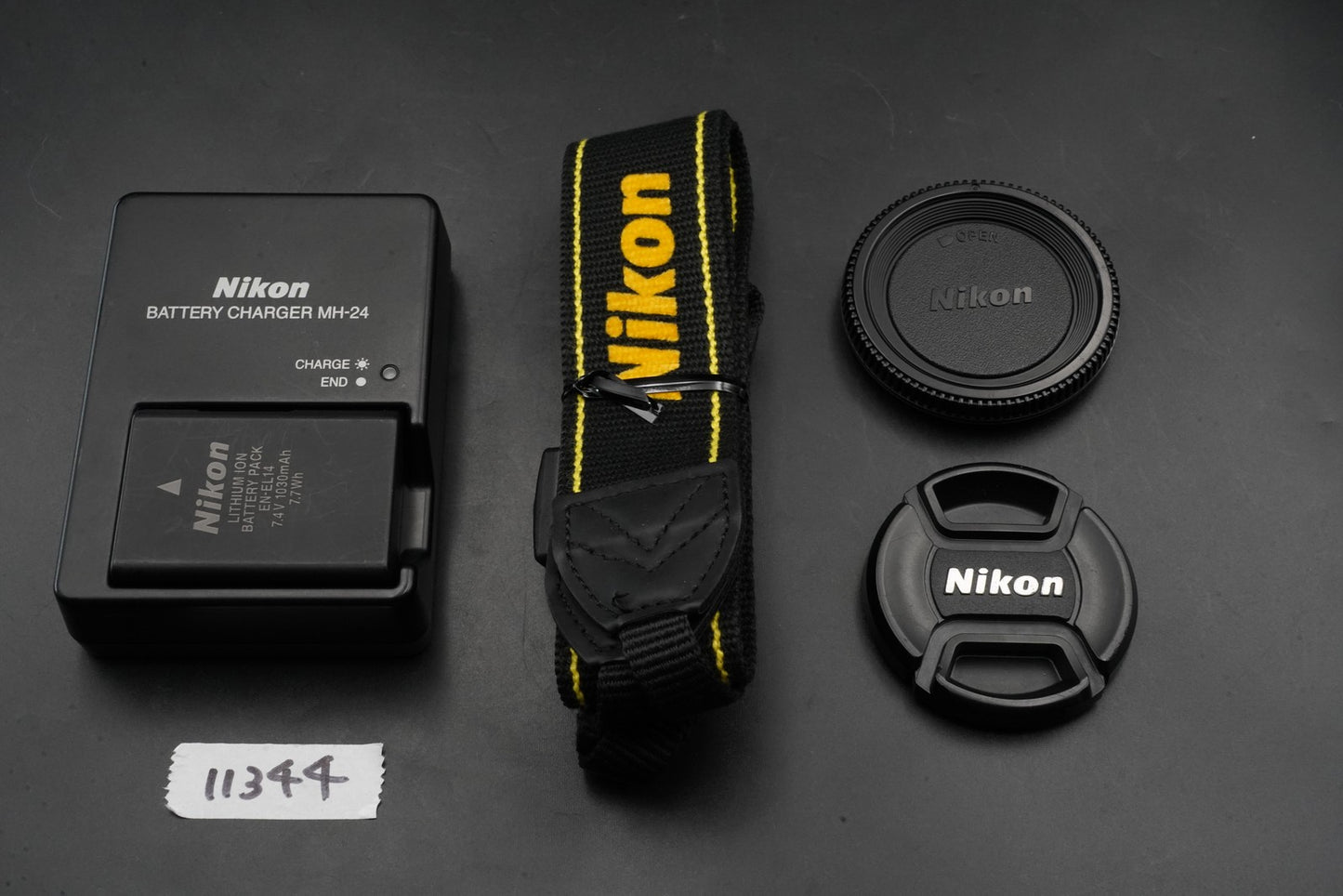 Only 2% cuts!! Nikon D5200 DSLR Camera Body with Lens Black 11344