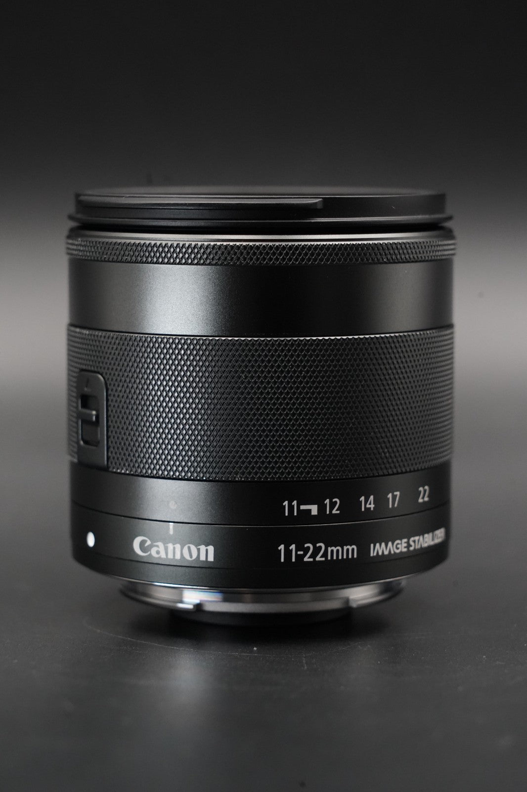 Canon EF-M 11-22mm f/4-5.6 IS STM Wide Angle Zoom Lens 10636