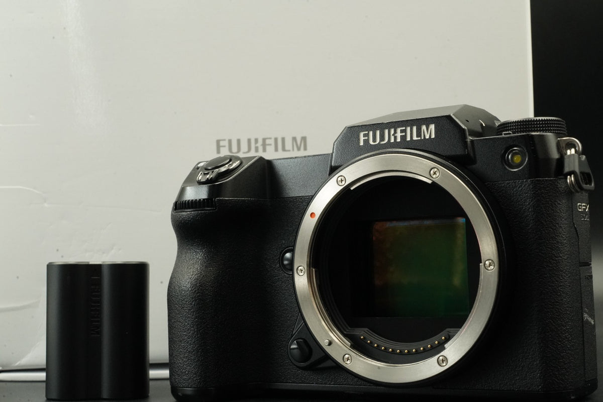 Fujifilm GFX 50S II Medium Format Camera -4293 cuts- #11710