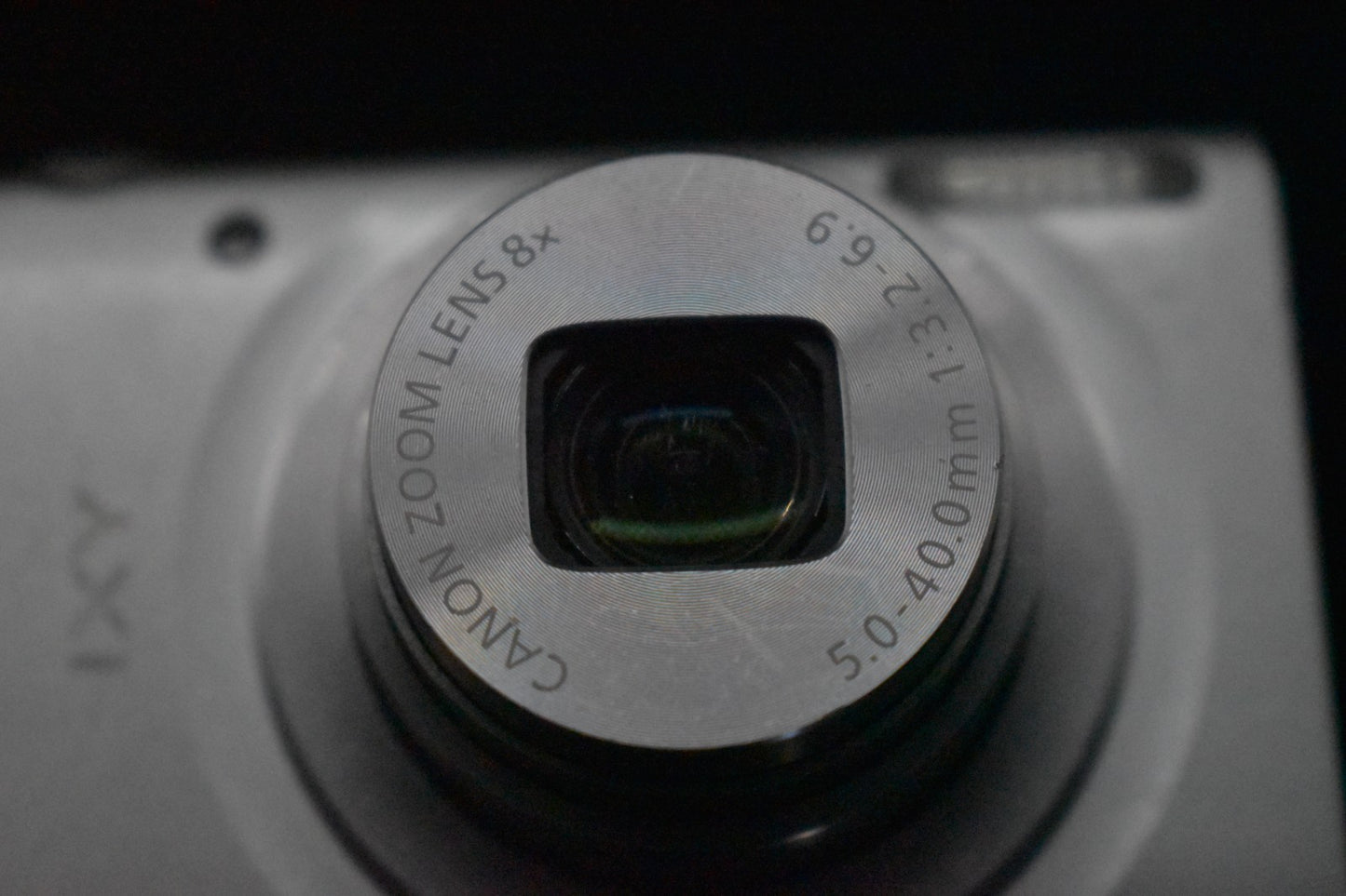 [US Duty Paid] Canon PowerShot IXY 200 ELPH 185 Digital Camera 8x Zoom 8105