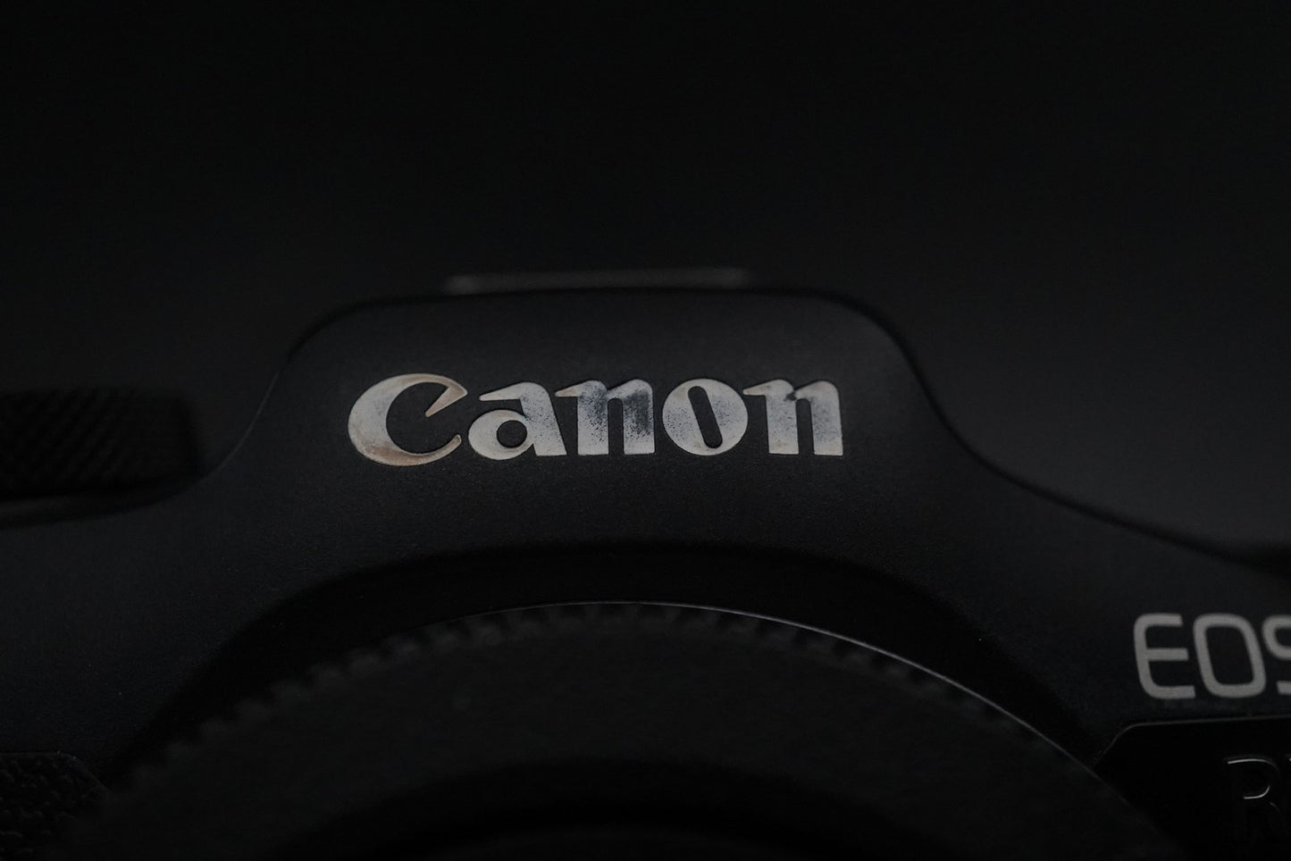 Canon EOS R7 Mirrorless Digital Camera US DUTY PAID 10819