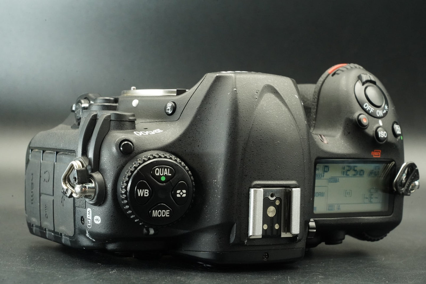 Nikon D500 20.9MP Digital SLR Camera Body US Duty Paid 11688