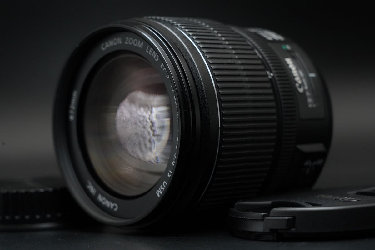 Canon EF-S 15-85mm f/3.5-5.6 IS USM US STOCK #10613