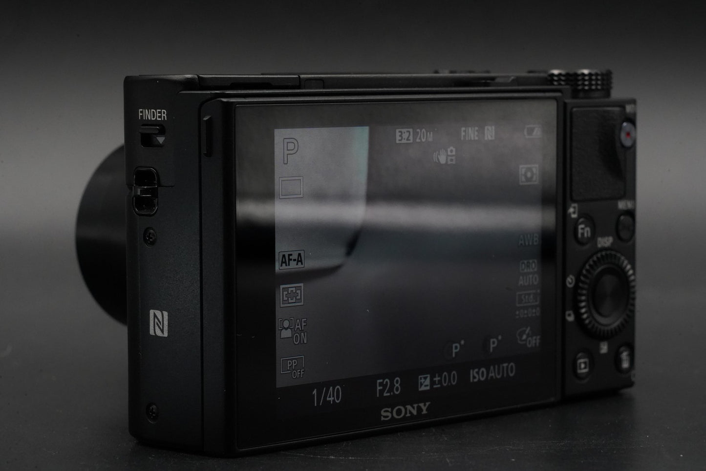[ALMOST UNUSED] Sony Cyber-Shot DSC-RX100 VII Mark 7 Digital Camera 10929