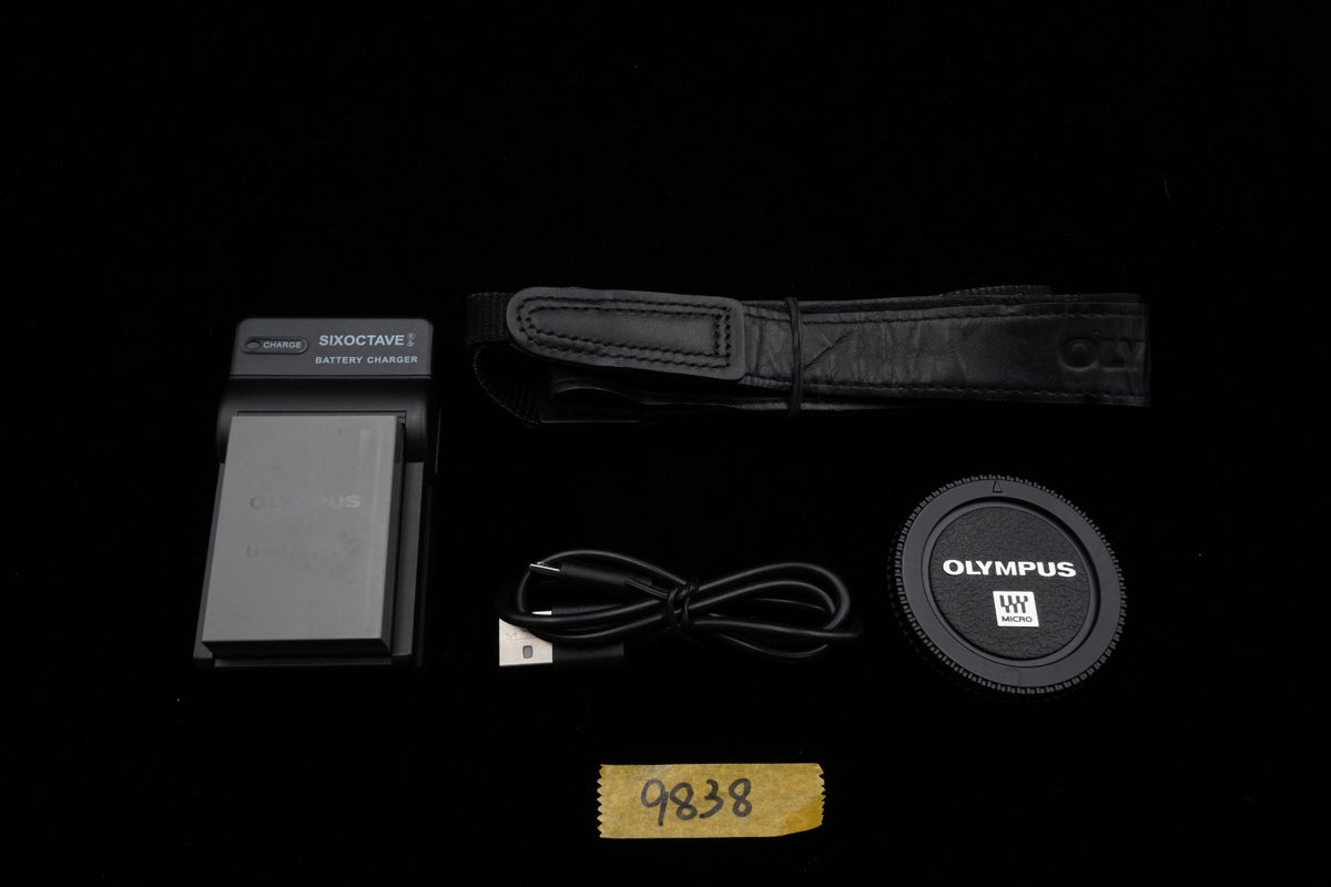 Olympus PEN E-P5 Black Body Wifi Digital Camera US STOCK #9838