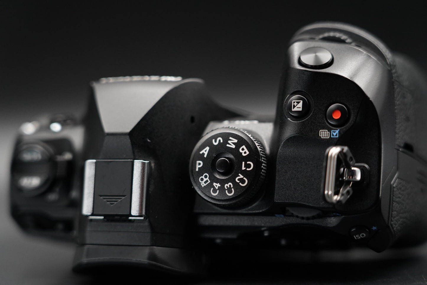 3765 cuts! OM SYSTEM OM-1 Mark II Mirrorless Camera US DUTY PAID 11159