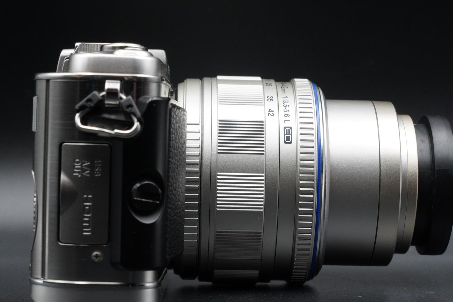 Olympus PEN E-P3 12.3MP Digital Camera Silver US Duty Paid 10538