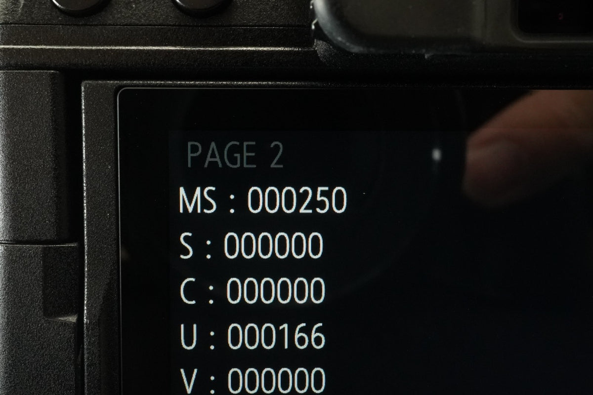 OM SYSTEM OM-1 Mark II Mirrorless Camera -250 cuts- #11921