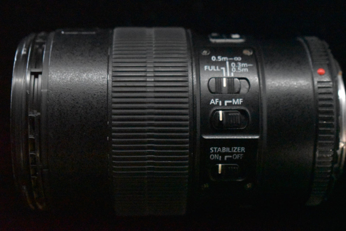 [US Duty Paid] Canon EF 100mm F/2.8L IS USM Macro Lens From Japan 7091