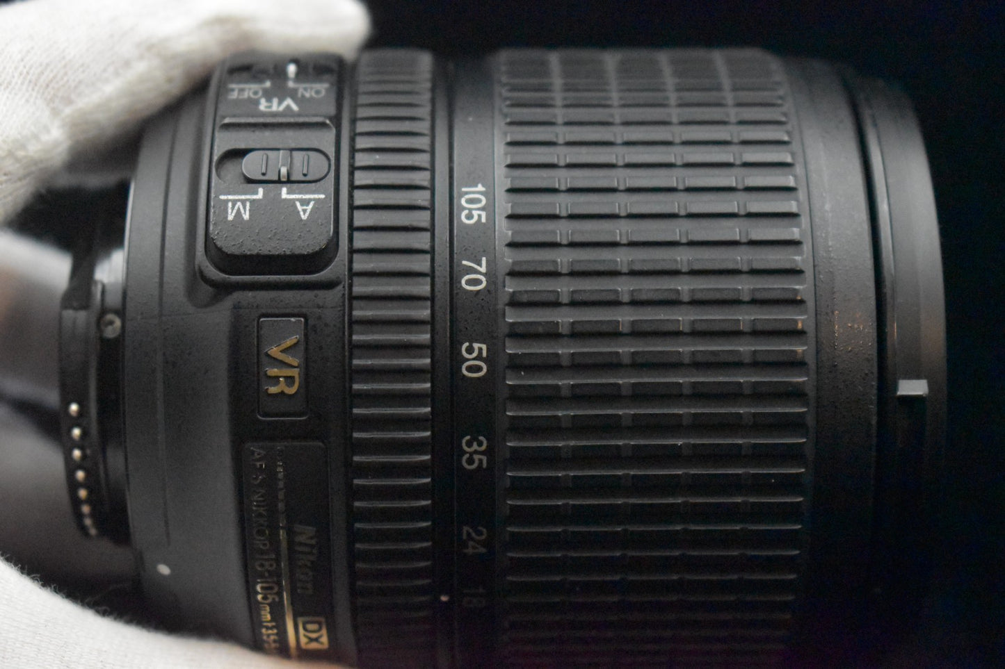 [US Duty Paid] Nikon D5000 Digital SLR Camera 12.3MP with Lens From Japan 8959
