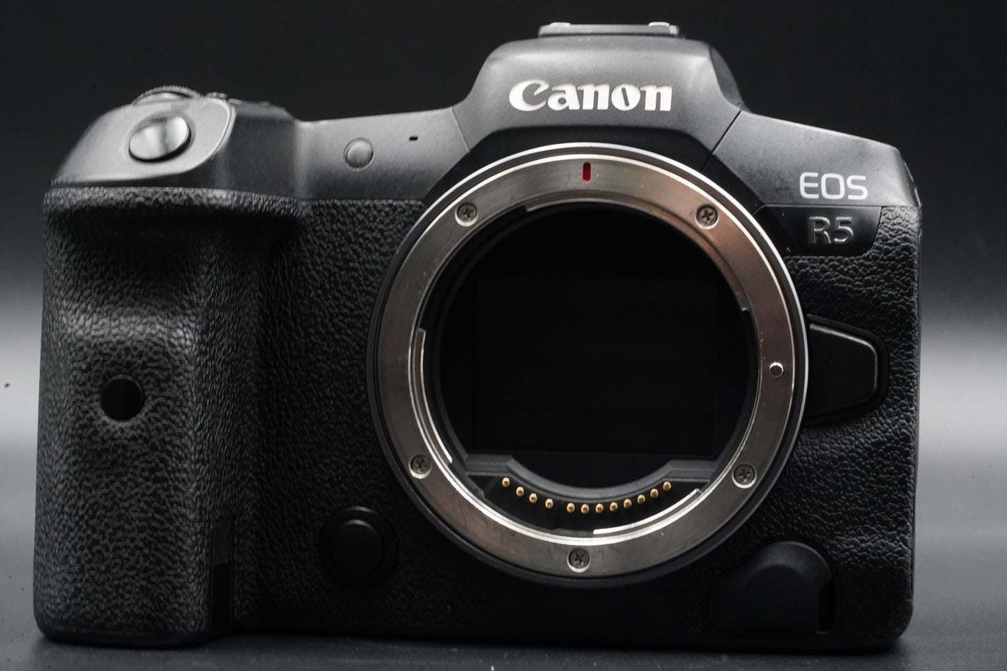 Canon EOS R5 Mirrorless Digital Camera US Duty Paid Excellent Condition 10629