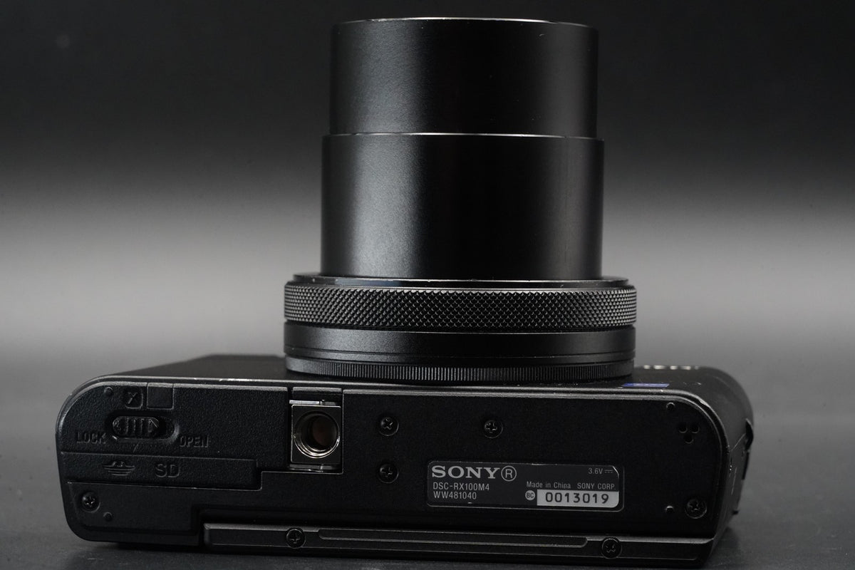 Sony Cyber-Shot DSC-RX100 IV M4 20.1MP 4K Digital Camera US STOCK #10787