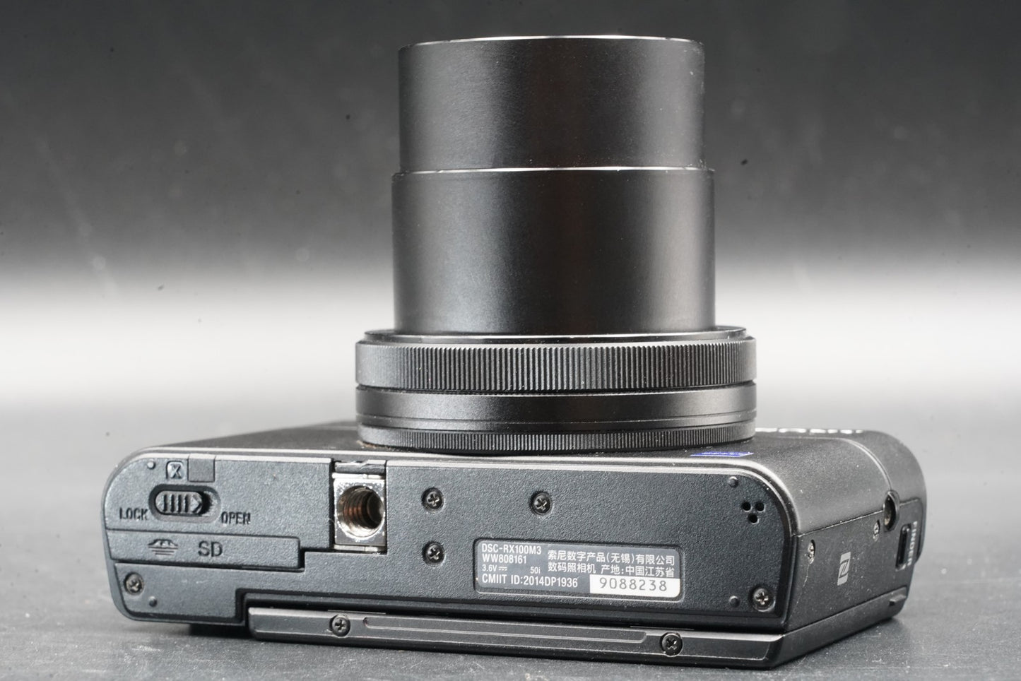 Sony Cyber-shot DSC-RX100M3 III Point Shoot Digital Camera US STOCK #11263