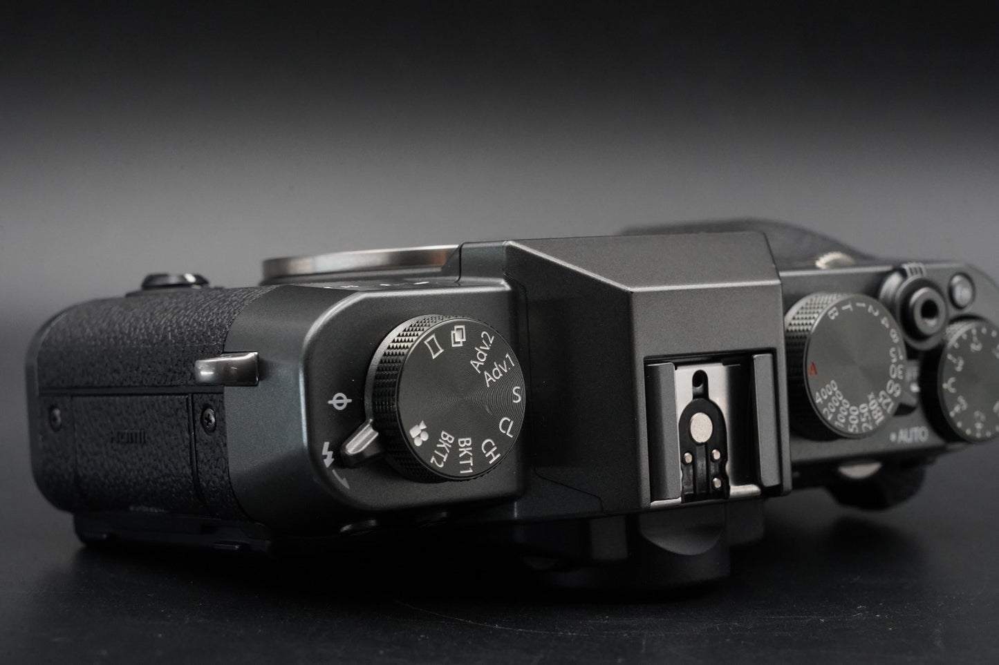 Only 1 cuts!!! Fujifilm X-T30 Charcoal Mirrorless Camera 10933