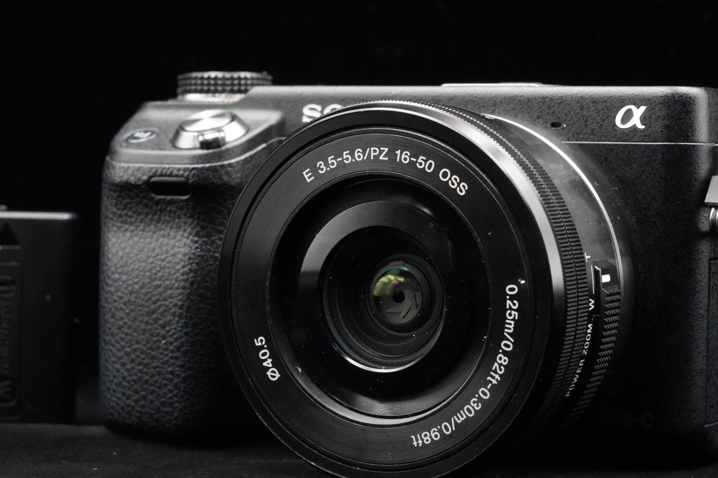 Sony α NEX-6 Digital Camera w/ 16-50mm PZ Lens Japanese Only US Duty Paid 10145