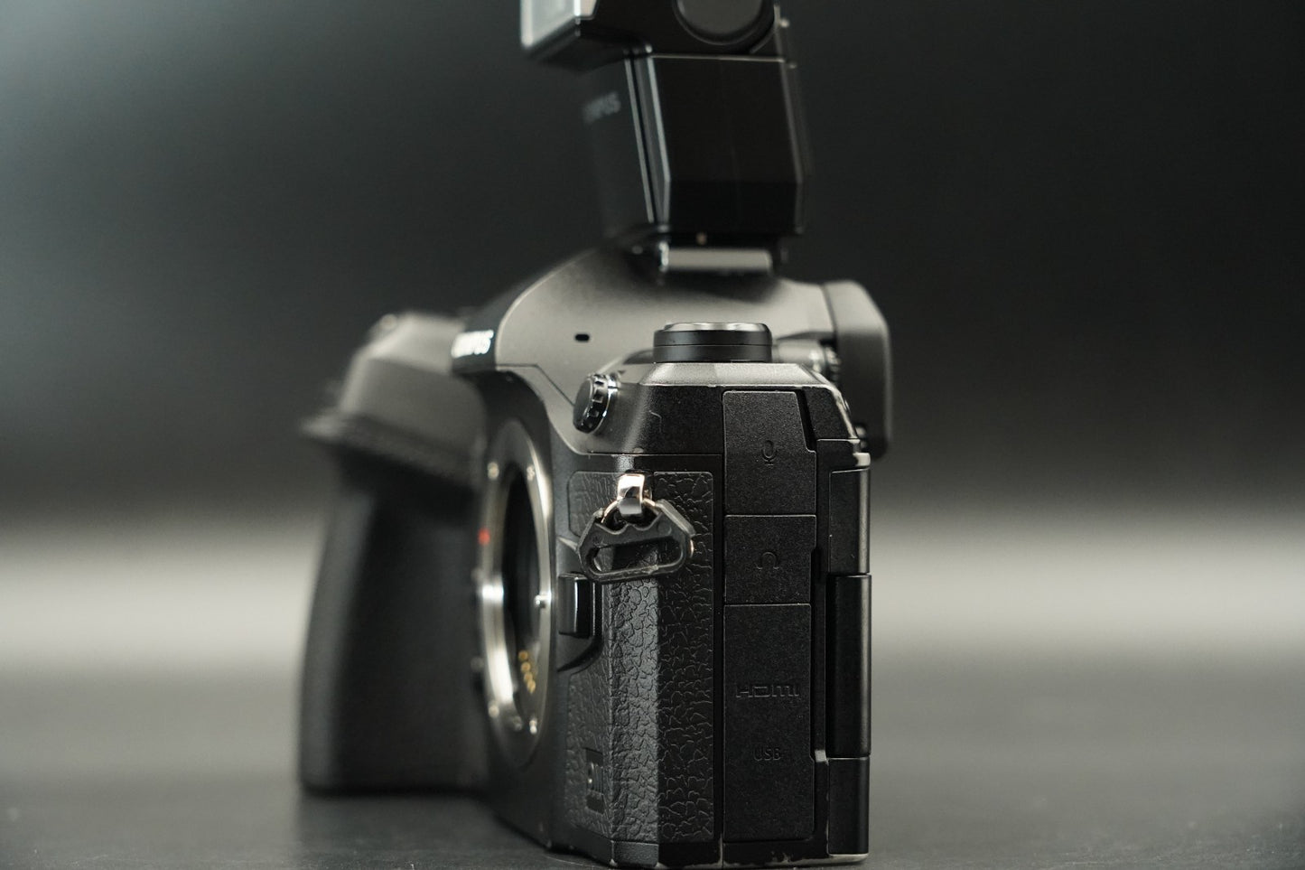 OLYMPUS OM System OM-1 20.4MP Mirrorless Camera -1129 cuts- #11594
