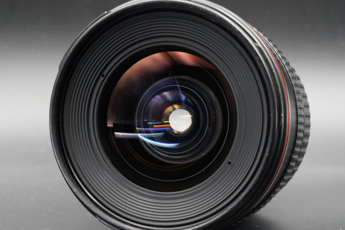 Canon EF 20-35mm f/2.8 L Wide angle Zoom Lens US STOCK #10867
