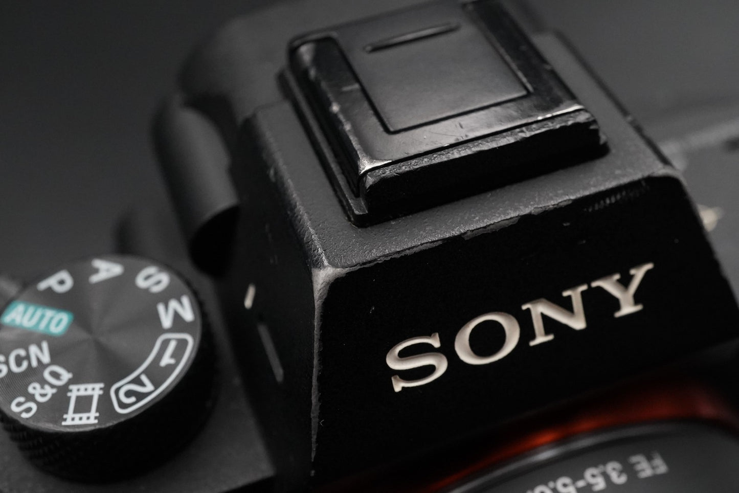 Sony Alpha a7 III ILCE-7M3 Mirrorless Digital Camera w/ FE 28-70 Lens 10586
