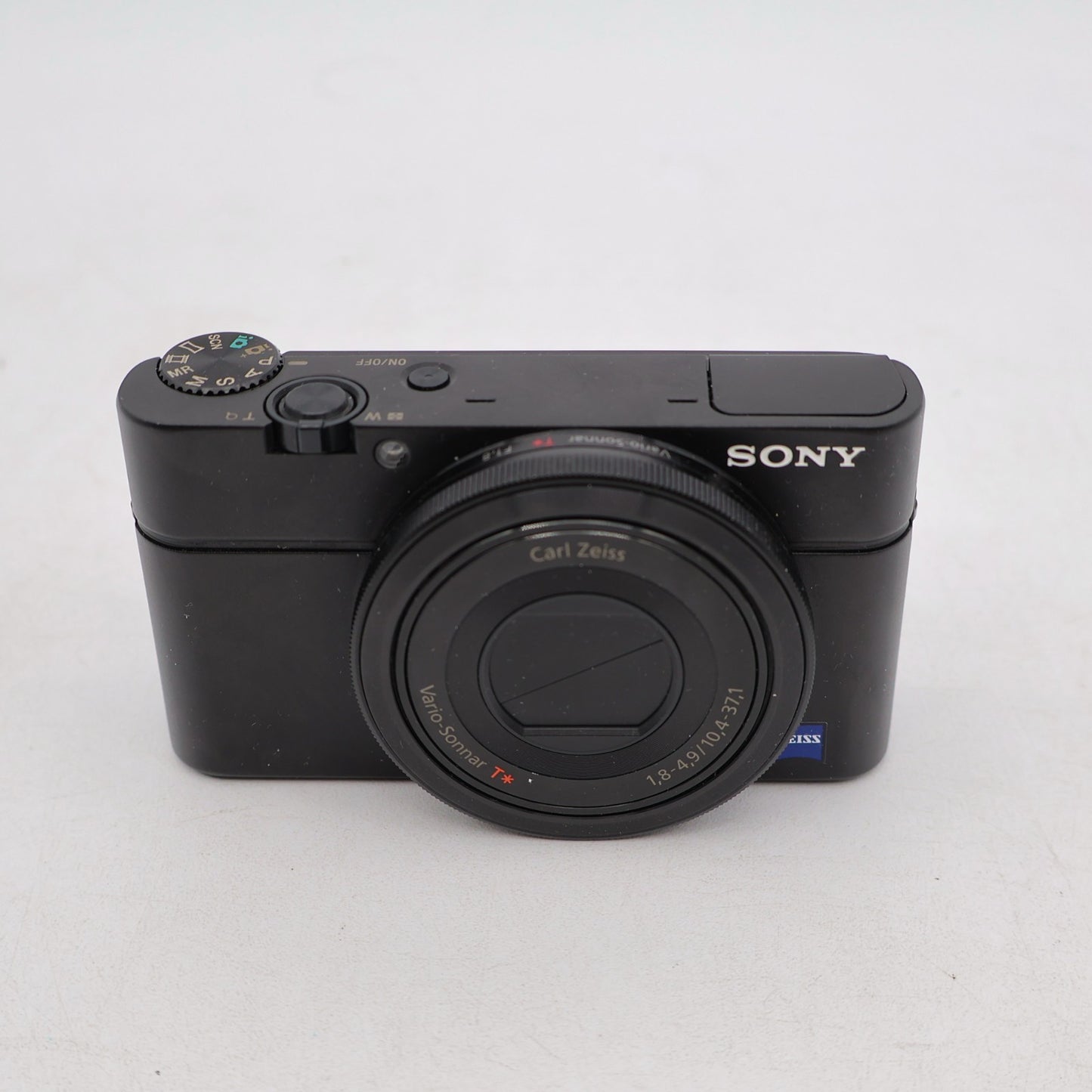 READ [US DUTY PAID] Sony Cyber-Shot DSC-RX100 35 Language Camera R0048