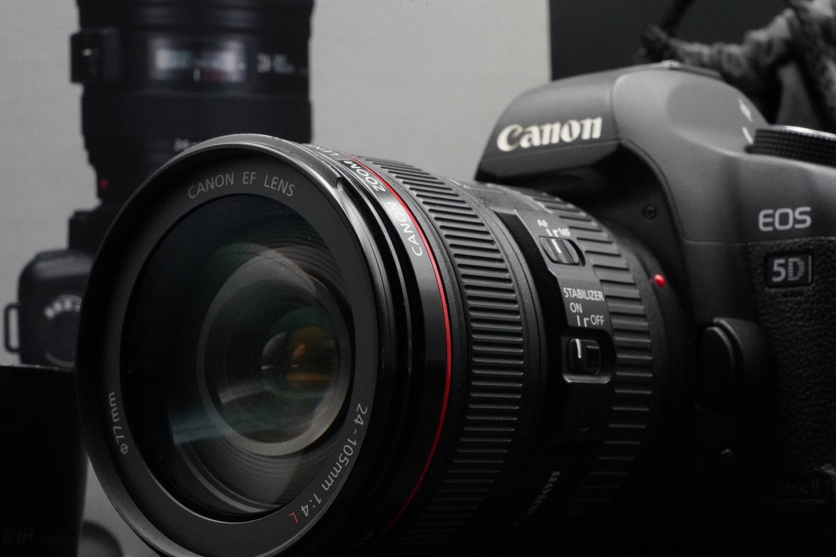 Canon EOS 5D Mark II DSLR Camera + EF 24-105mm f/4 Lens Black #10364