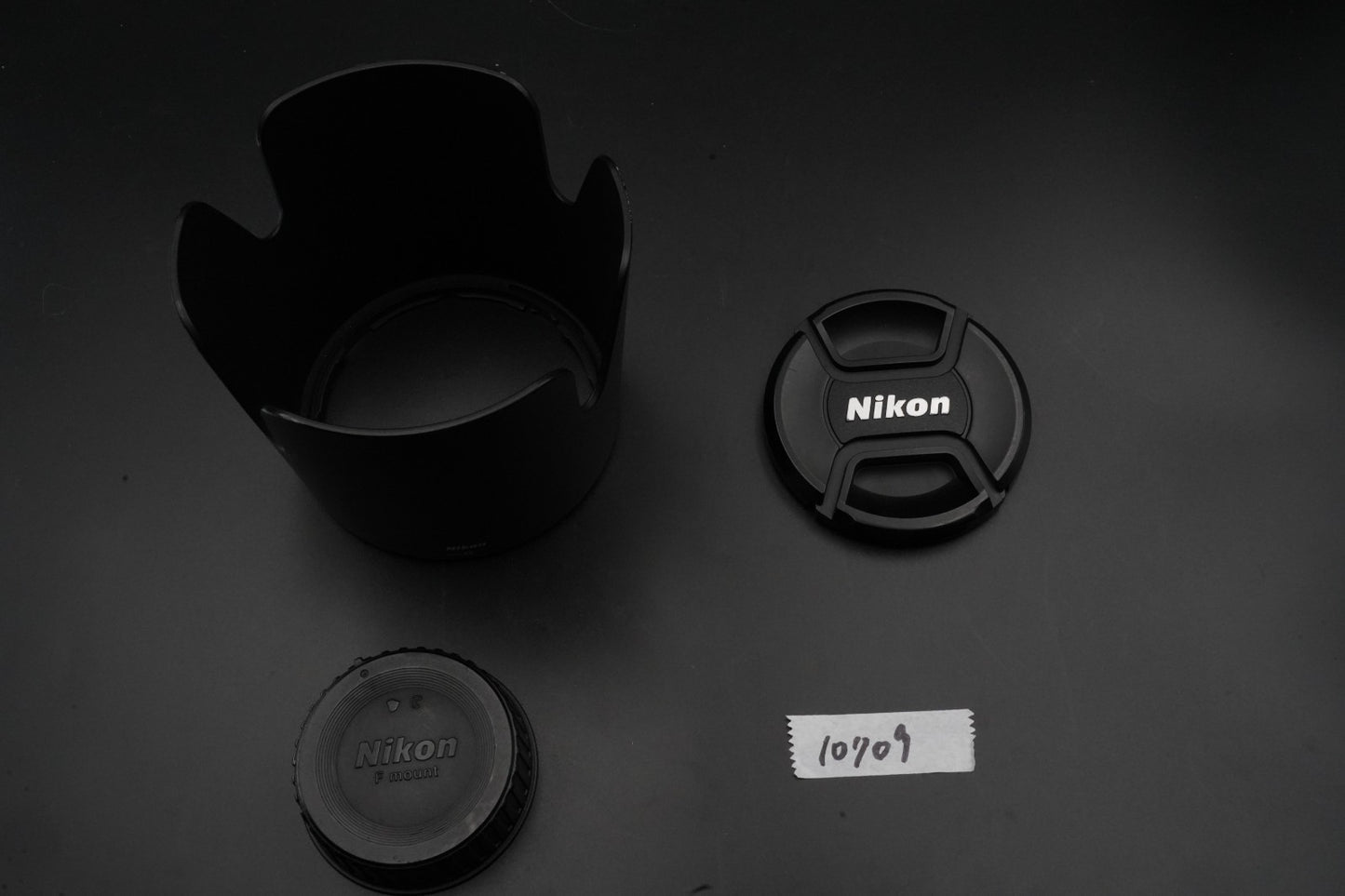 Nikon AF-P NIKKOR 70-300ｍｍ f4.5-5.6 E ED VR Zoom Lens US DUTY PAID 10709