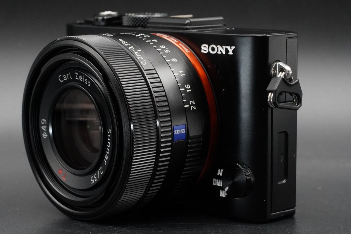 SONY Cyber-Shot RX1R DSC-RX1R 24.3 MP Digital Camera [English OK] #10927