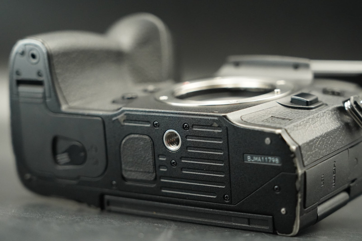 OLYMPUS OM System OM-1 20.4MP Mirrorless Camera -1129 cuts- #11594