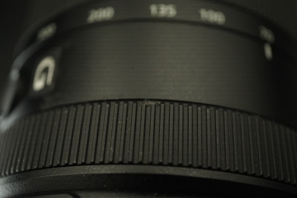 SONY FE 70-300mm F4.5-5.6 G OSS G Lens SEL70300G #12075