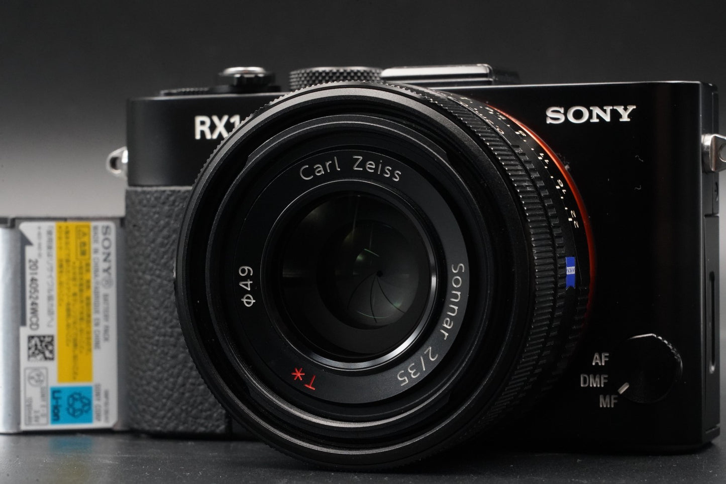 SONY Cyber-Shot RX1R DSC-RX1R 24.3 MP Digital Camera [English OK] 10838