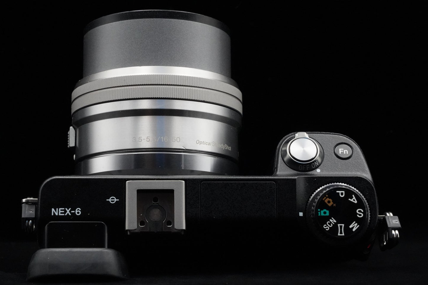 ENGLISH OK! [US Duty Paid] Sony α NEX-6 Digital Camera w/ 16-50mm PZ Lens 10239