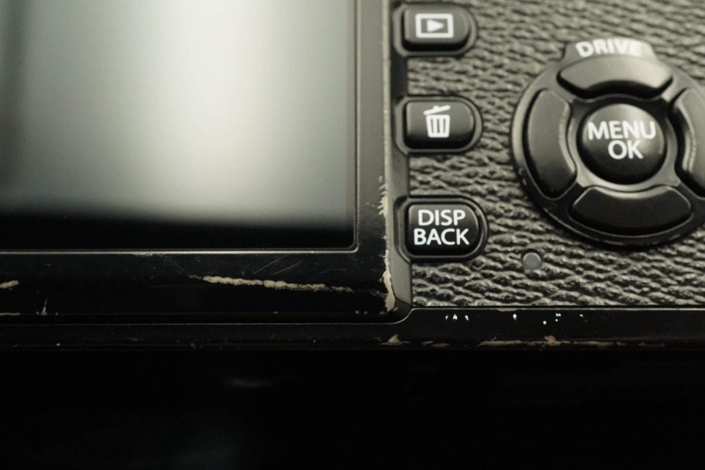 Only 1 cuts!! Fujifilm X-Pro2 24.3MP Mirrorless Digital Camera Black 11648