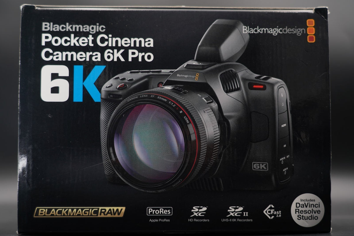 Blackmagic Pocket Cinema Camera 6K CINECAM60KLFL Canon EF Mount #10994