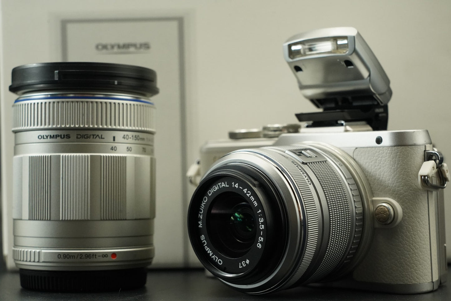 6417 shots! [US Duty Paid] Olympus E-PL8 w/ 40-150mm Lens Digital Camera 11640