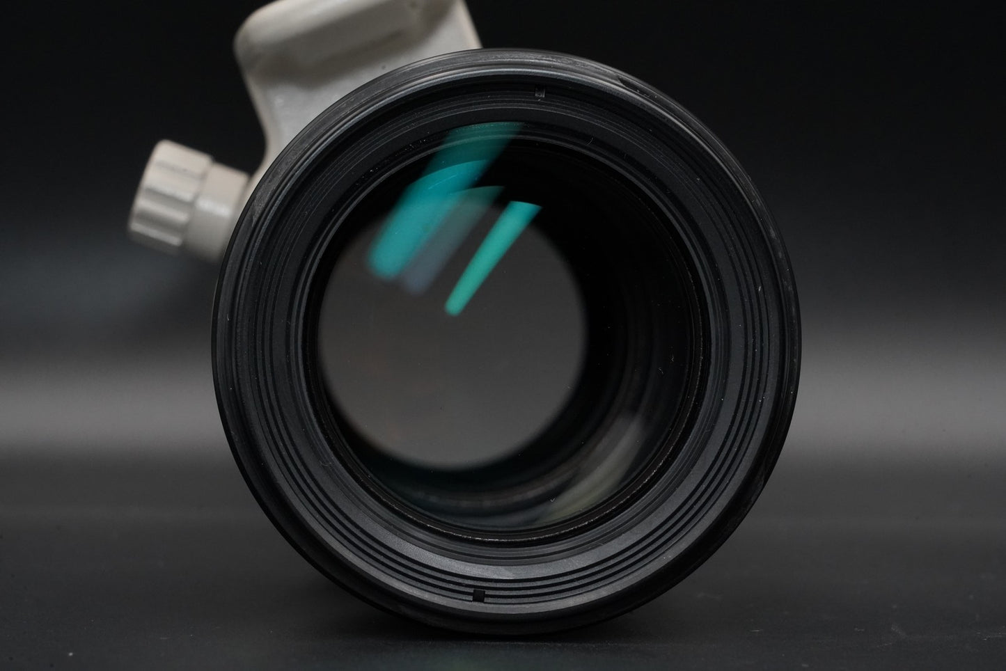 Canon EF 70-200mm F/4 L IS USM Telephoto Lens US Duty Paid 10551