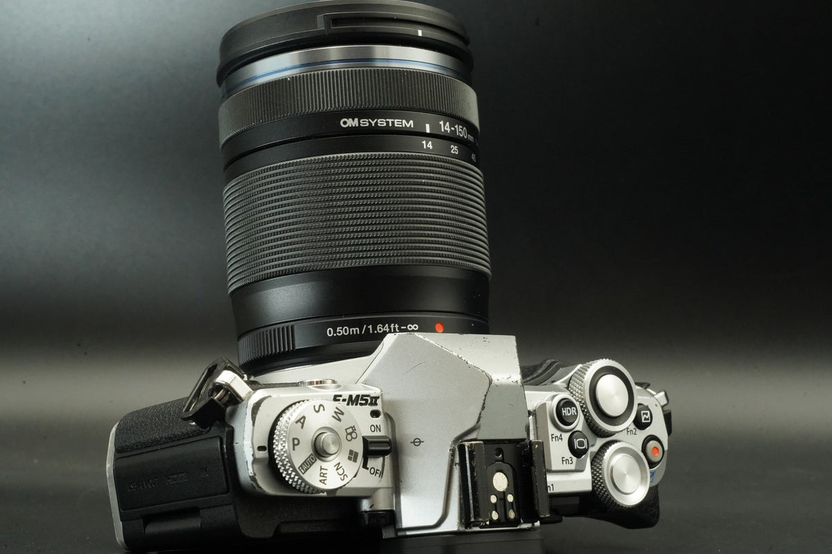 Olympus OM-D E-M5 Mark II w/ M.ZUIKO 14-150 Silver -10789 cuts- US STOCK #11765